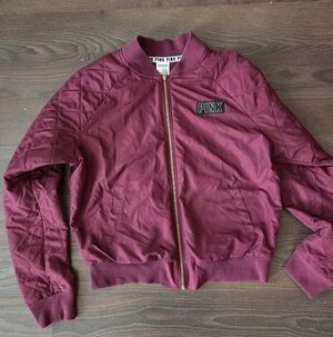 Victorias Secret PINK Gold Logo Size XS Bomber Jacket Full Zip Quilted Maroon